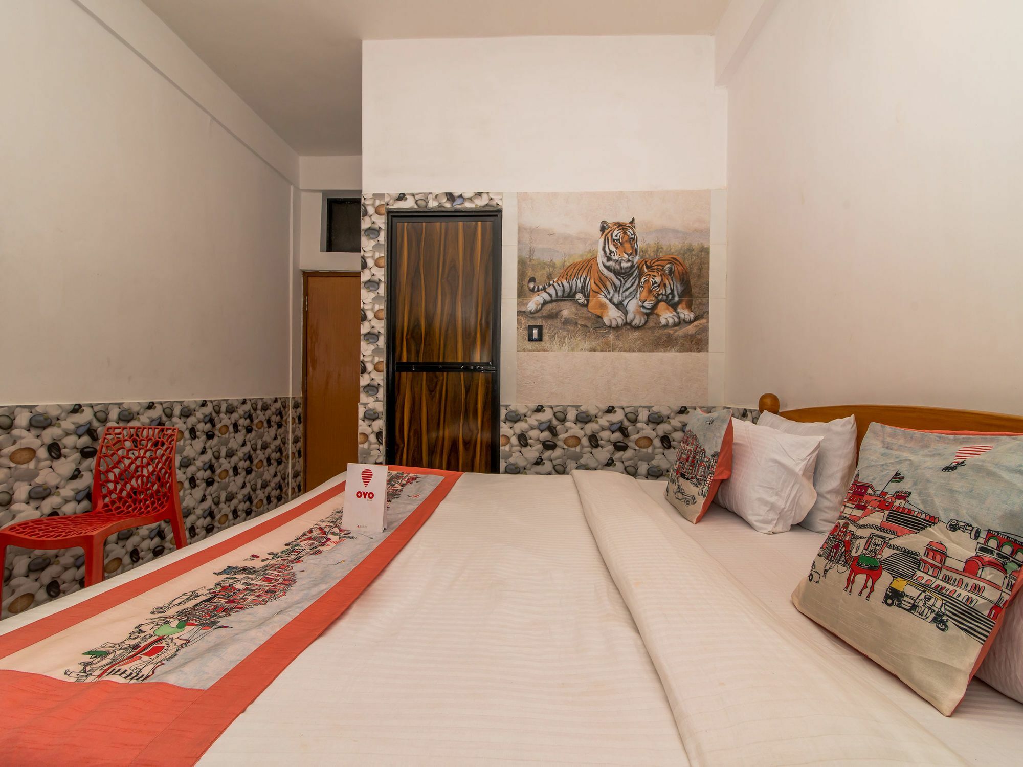 Oyo 10809 Hotel Tushar Inn Baga Zewnętrze zdjęcie